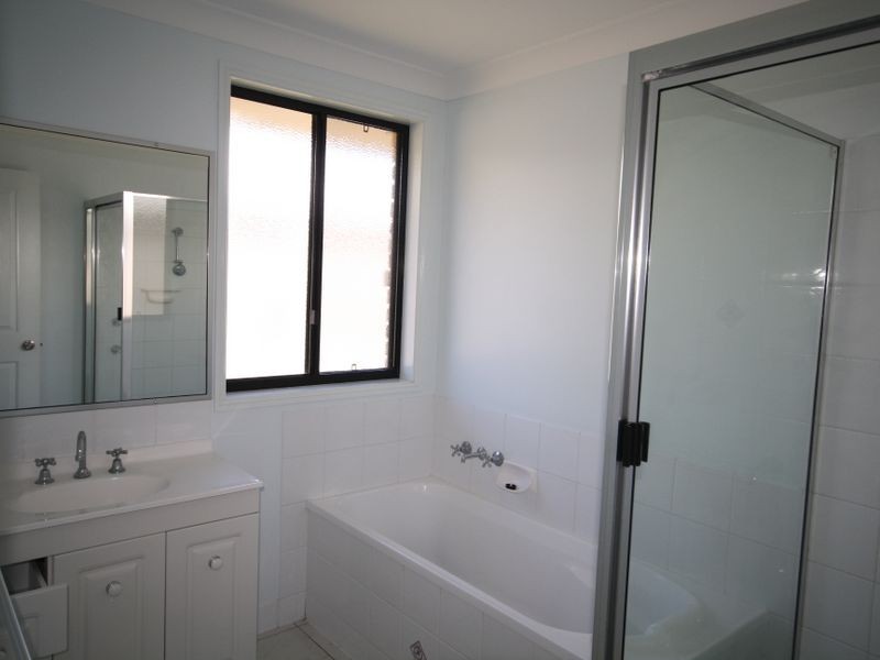 5 Dorinda Close, Clinton QLD 4680