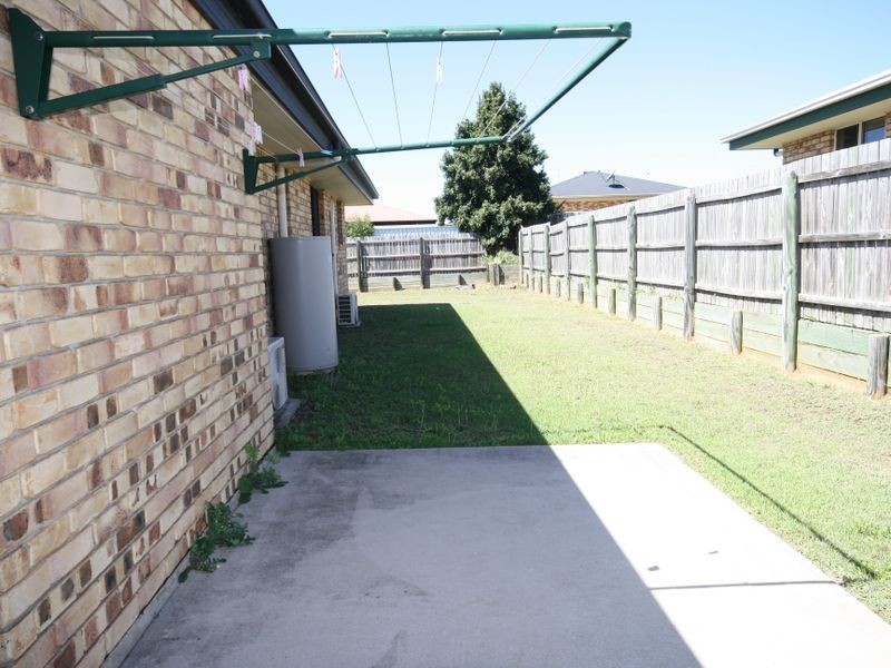 5 Dorinda Close, Clinton QLD 4680