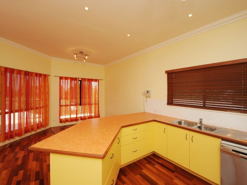 12 Solonika Court, South Gladstone QLD 4680
