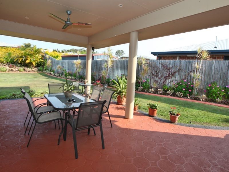 27 Whitbread Road, Clinton QLD 4680
