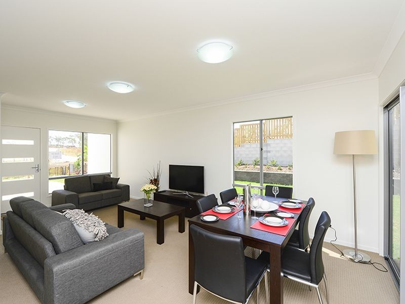 ‘Glen Eden Mews’/1 Ringuet Close, Glen Eden QLD 4680