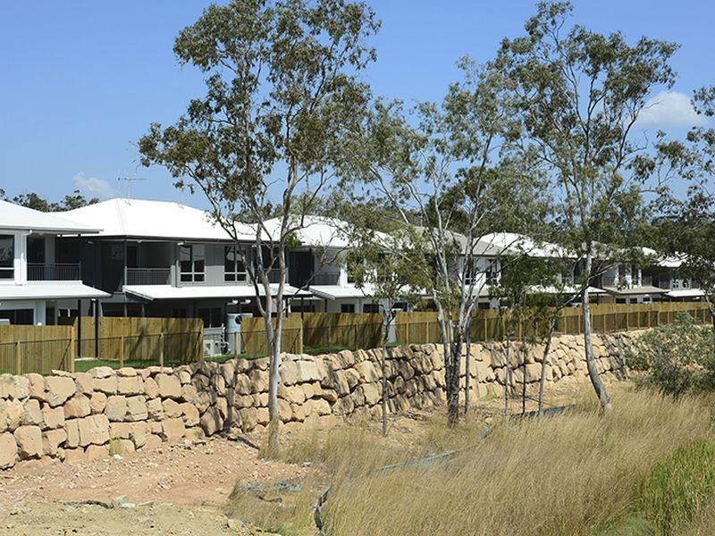 ‘Glen Eden Mews’/1 Ringuet Close, Glen Eden QLD 4680