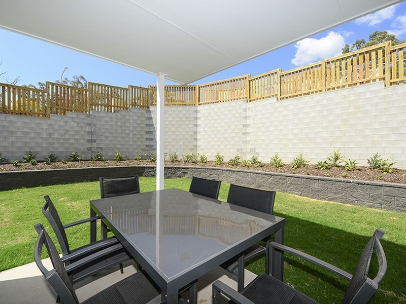 ‘Glen Eden Mews’/1 Ringuet Close, Glen Eden QLD 4680