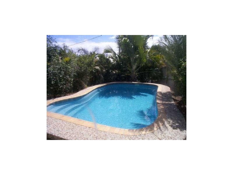 4 CARPENTARIA CLOSE, Gladstone QLD 4680