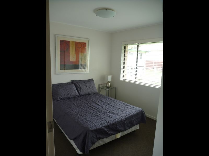 9/208-212 Oaka Street, West Gladstone QLD 4680