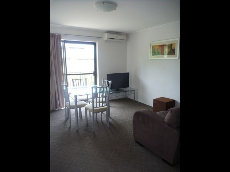 9/208-212 Oaka Street, West Gladstone QLD 4680