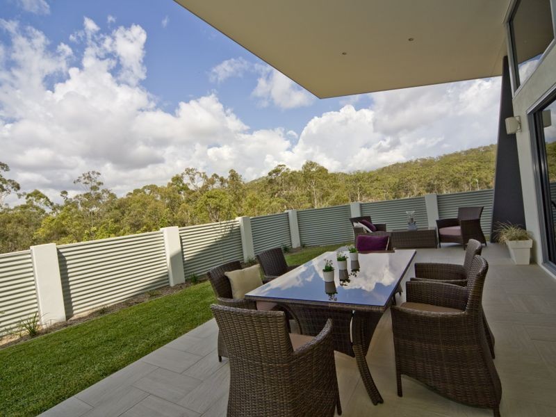 1 Dolphin Terrace, South Gladstone QLD 4680