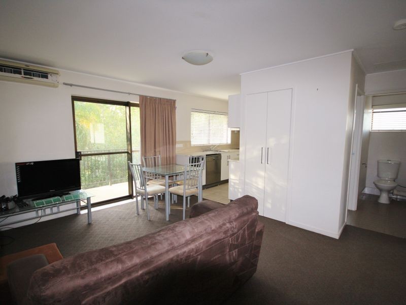 4/208-212 Oaka Street, South Gladstone QLD 4680