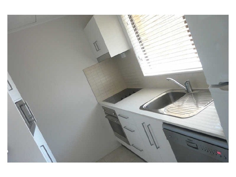 8/208-212 Oaka Street, South Gladstone QLD 4680