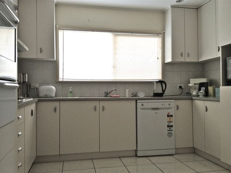 13 Far Street, West Gladstone QLD 4680