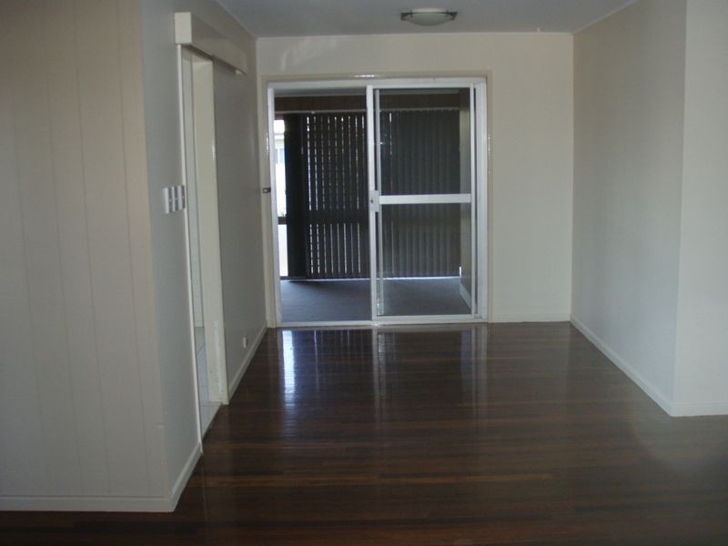 13 Far Street, West Gladstone QLD 4680