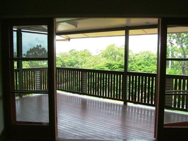4 Nash Street, West Gladstone QLD 4680