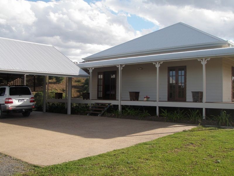 35 Flindersia Drive, Traveston QLD 4570