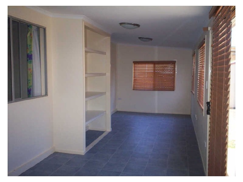 2 ILLAWARRA DRIVE, Gladstone QLD 4680