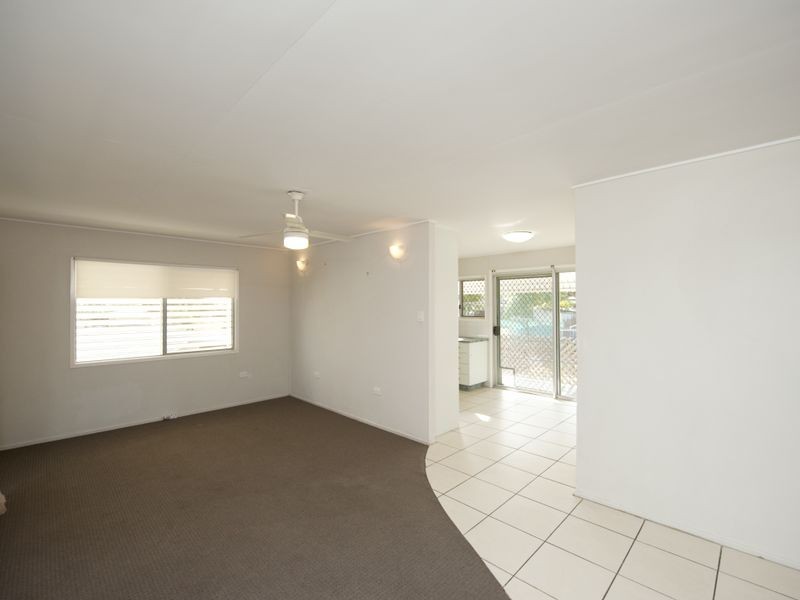 4 Ferguson Crescent, West Gladstone QLD 4680