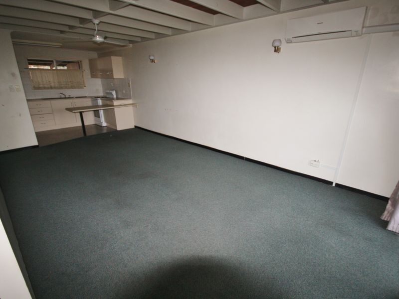 Unit 2/61 Auckland Street, Gladstone QLD 4680