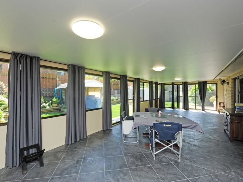 25 Aramac Drive, Clinton QLD 4680