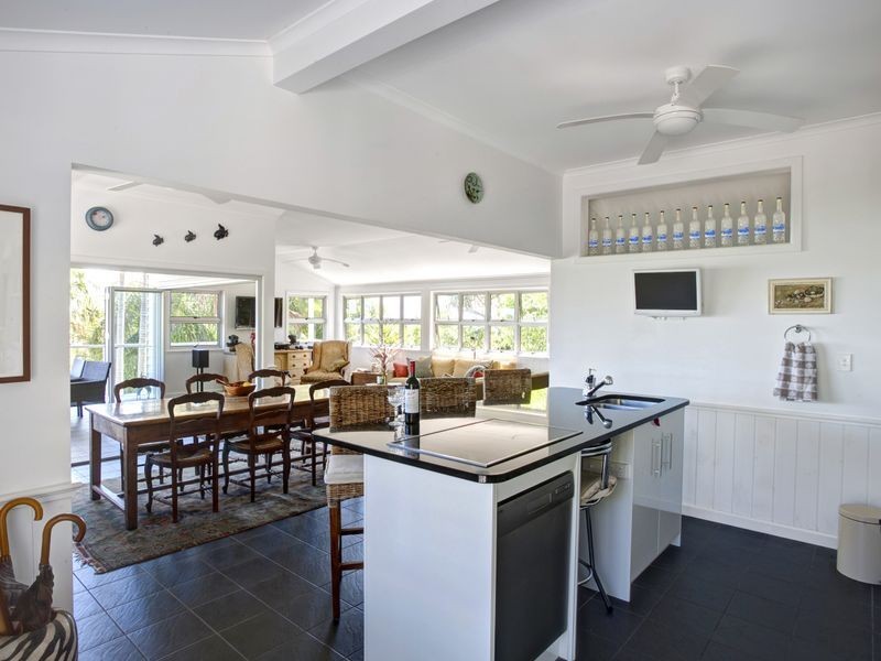 9 Barton Street, Seventeen Seventy QLD 4677