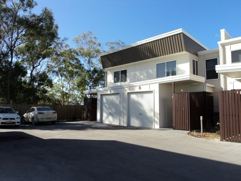 1/9 Cockatoo Drive, New Auckland QLD 4680