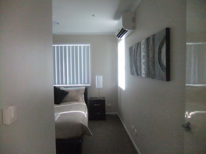 1/9 Cockatoo Drive, New Auckland QLD 4680