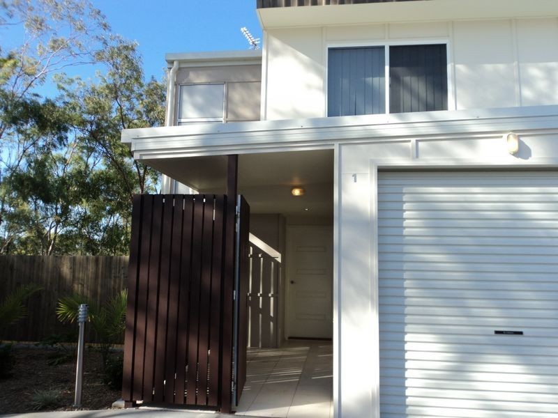 1/9 Cockatoo Drive, New Auckland QLD 4680
