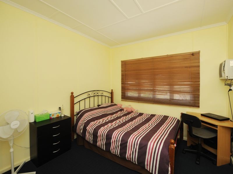 39 Ann Street, South Gladstone QLD 4680