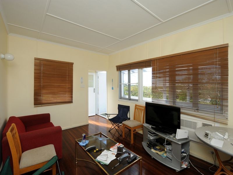 39 Ann Street, South Gladstone QLD 4680