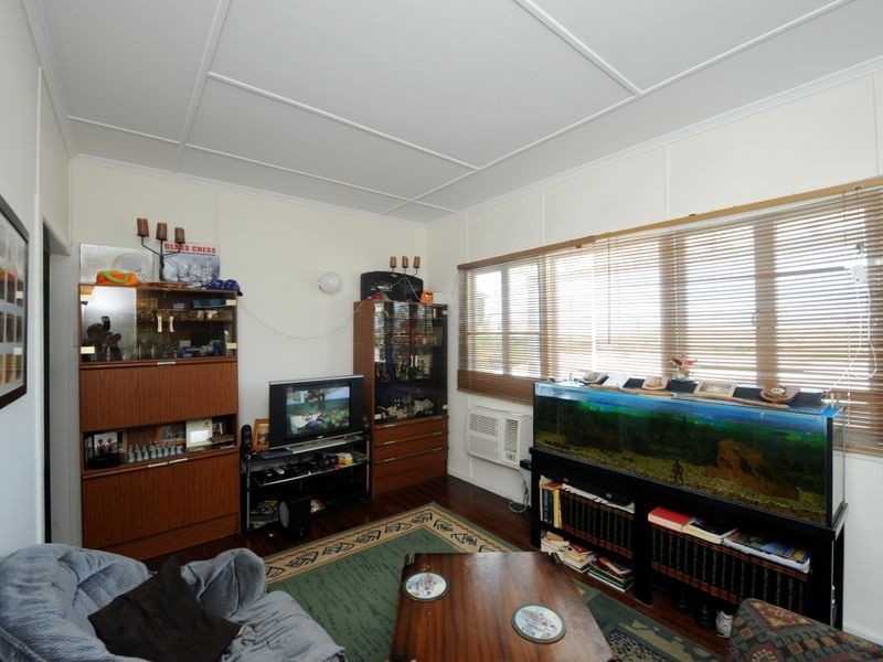39 Ann Street, South Gladstone QLD 4680