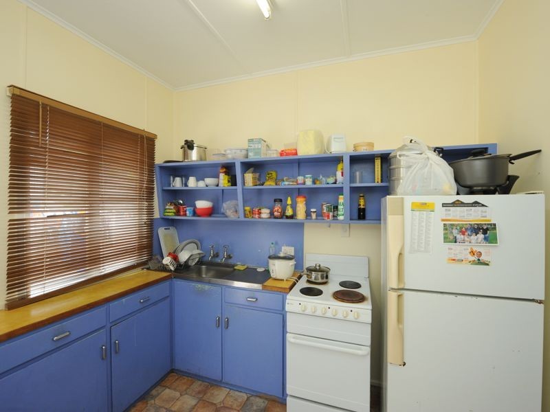 39 Ann Street, South Gladstone QLD 4680