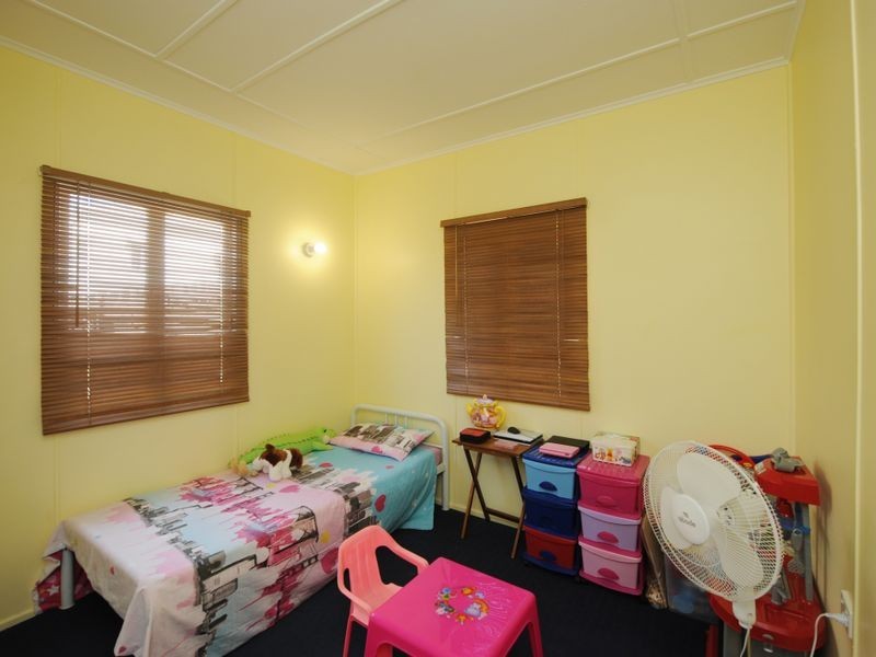 39 Ann Street, South Gladstone QLD 4680