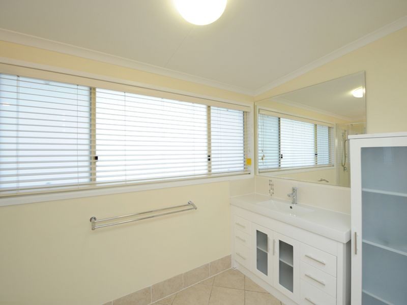 22 Boyne Crescent, West Gladstone QLD 4680