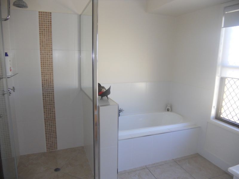4 Ebony Close, Calliope QLD 4680