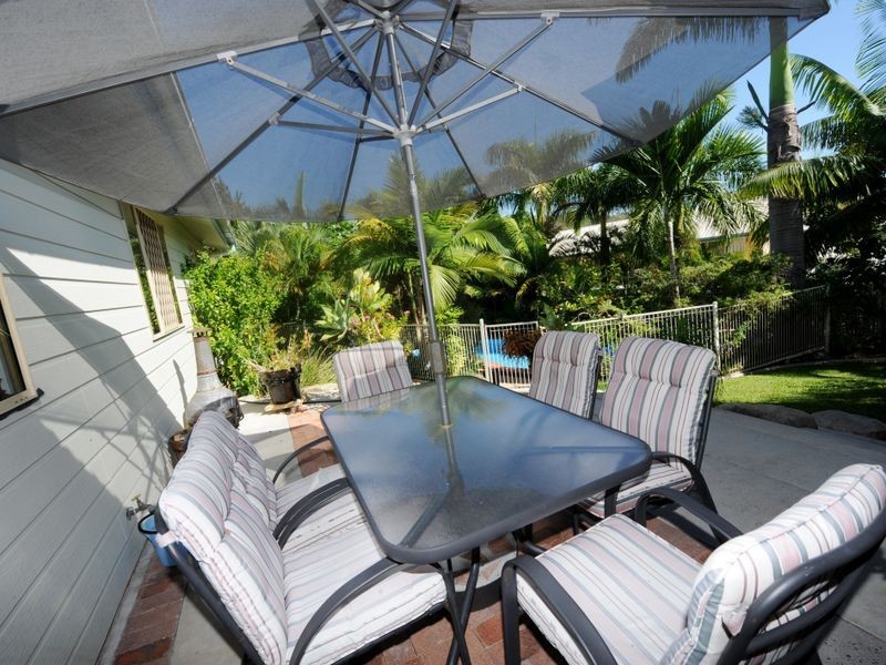 9 Currawong Court, Boyne Island QLD 4680
