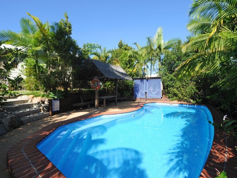 9 Currawong Court, Boyne Island QLD 4680