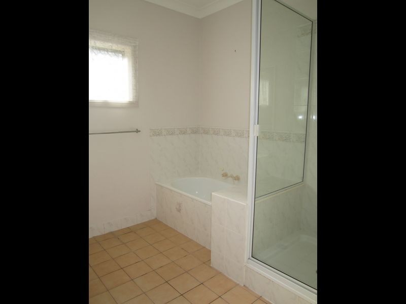 125B Dalrymple Drive, Toolooa QLD 4680