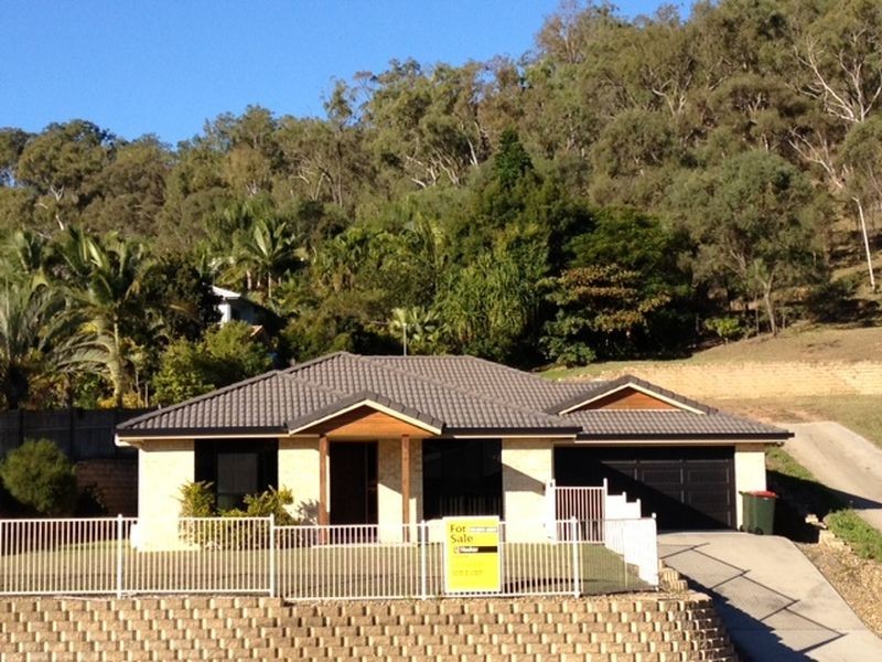 96 Dixon Drive, Telina QLD 4680