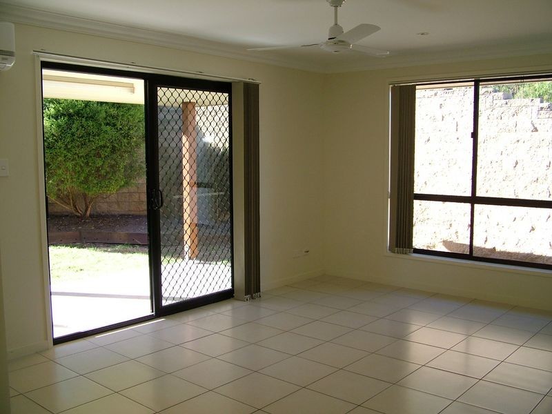 96 Dixon Drive, Telina QLD 4680