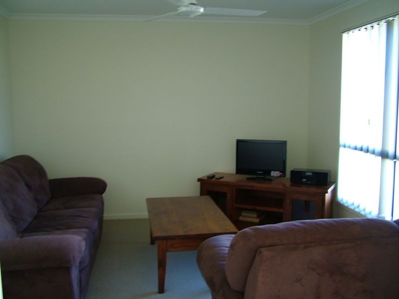 96 Dixon Drive, Telina QLD 4680