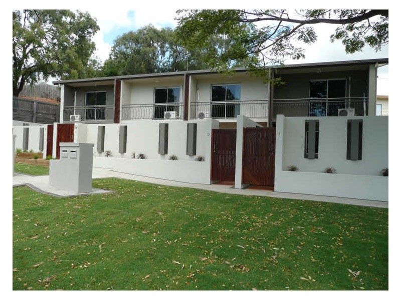 Unit 3/102 Philip Street, Kin Kora QLD 4680