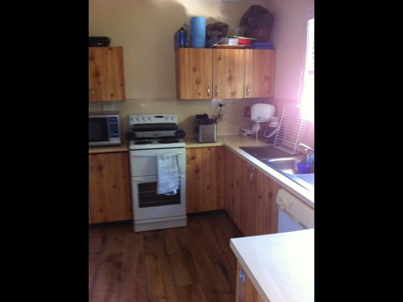 29 Willow Street, New Auckland QLD 4680