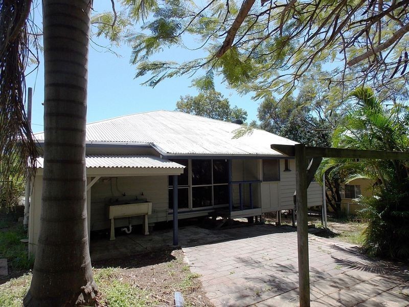 11 Margaret Street, South Gladstone QLD 4680