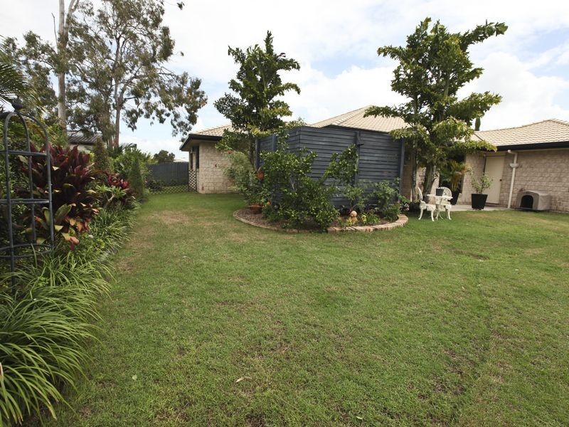 19 Huntington Court, New Auckland QLD 4680