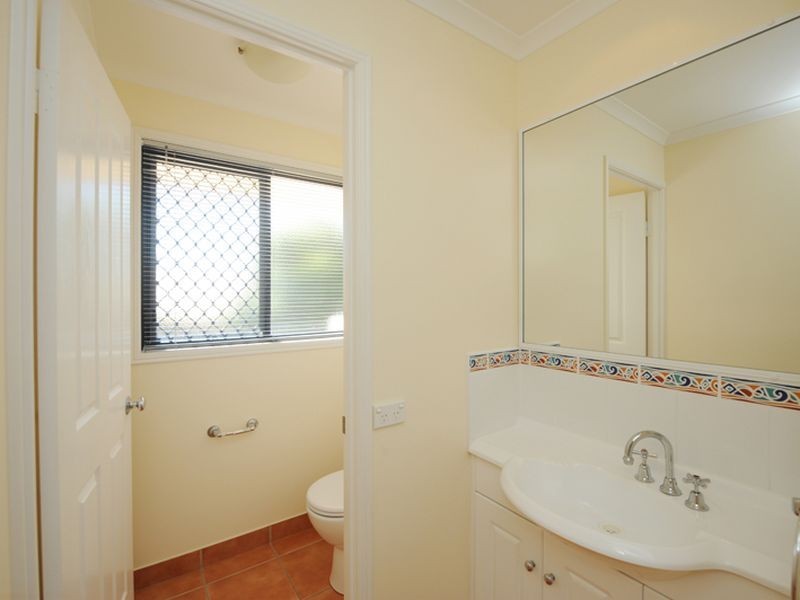 19 Sandringham Close, Telina QLD 4680