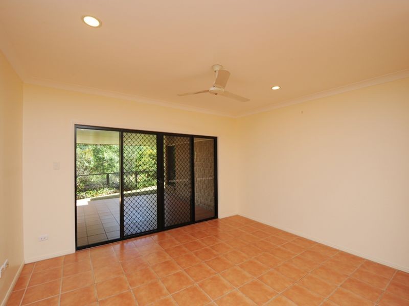 19 Sandringham Close, Telina QLD 4680