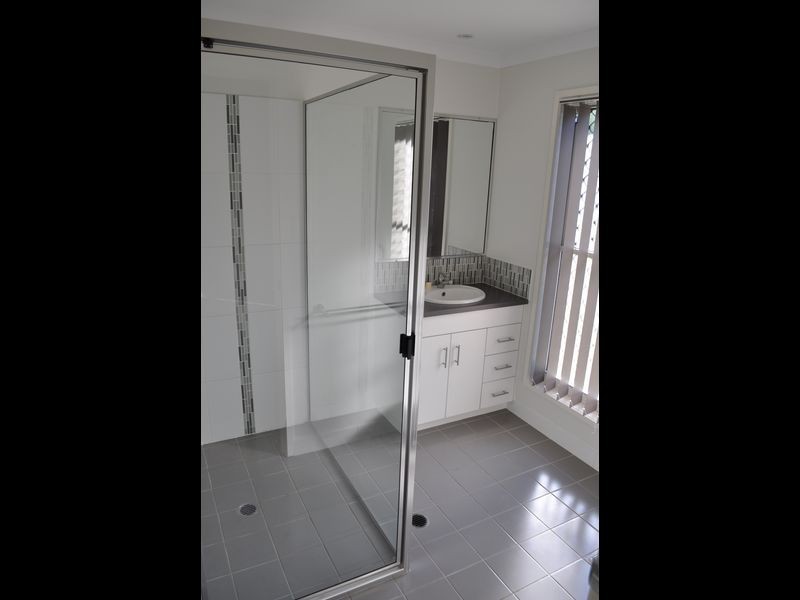 6 Oasis Court, South Gladstone QLD 4680