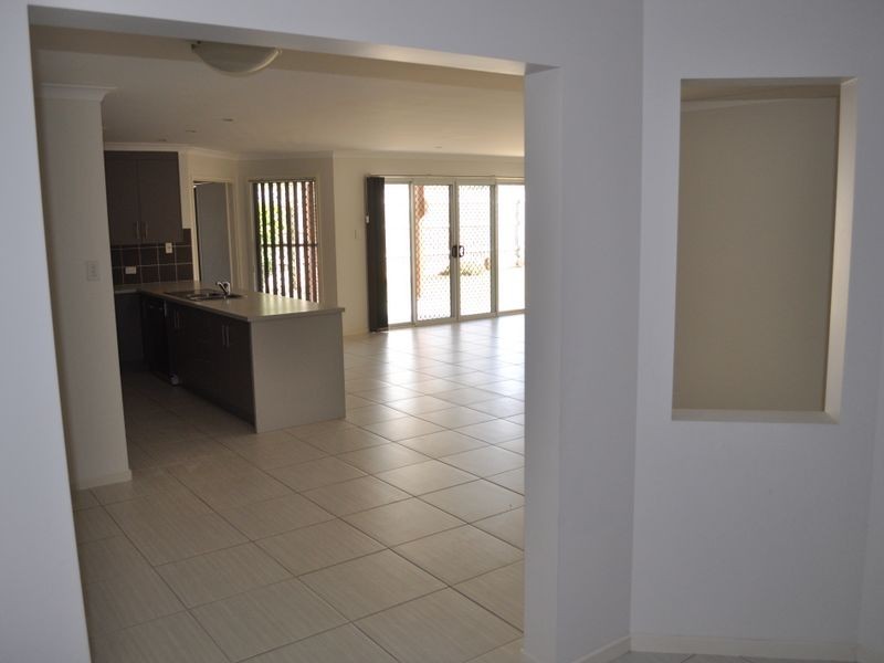 6 Oasis Court, South Gladstone QLD 4680