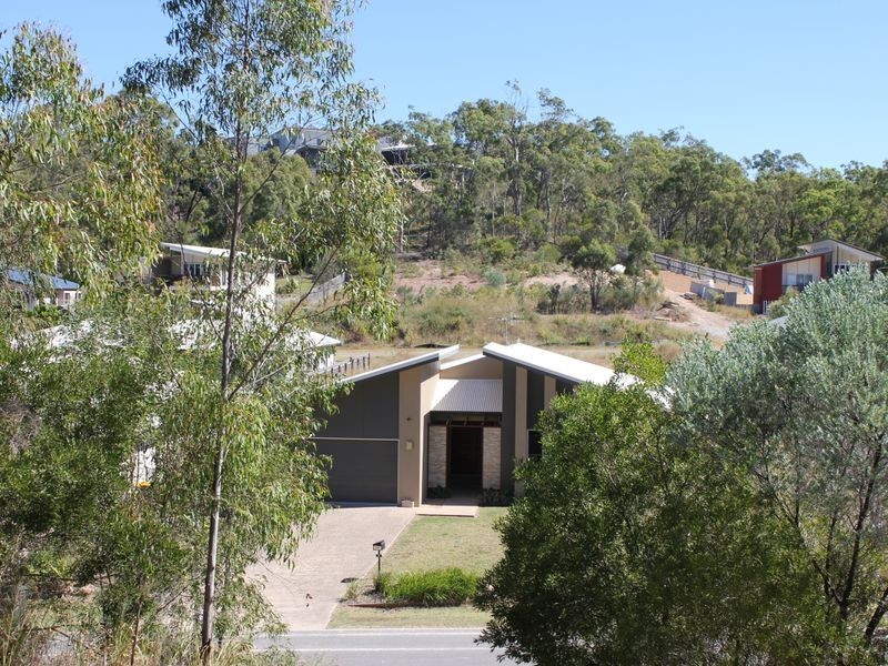 6 Oasis Court, South Gladstone QLD 4680