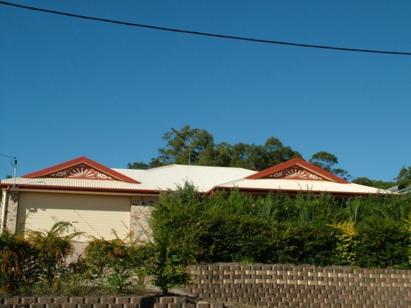 5 Daydream Drive, Clinton QLD 4680