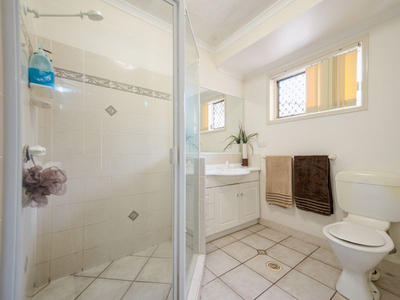 5 Hewett Court, Clinton QLD 4680