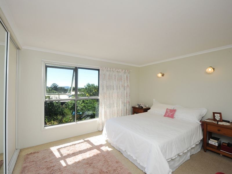 14 Amelia Street, West Gladstone QLD 4680